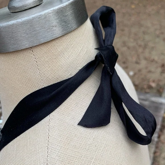 Pearl and Chain Beaded Statement Collar Necklace - Picture 6 of 10